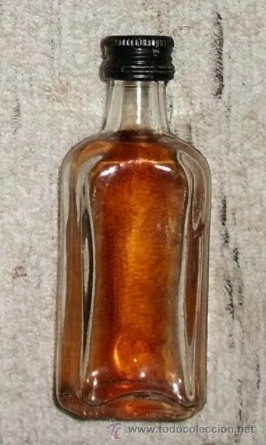 Coleccionismo de vinos y licores: BOTELLIN DE LICOR FALTO DE ETIQUETA   RF-3676