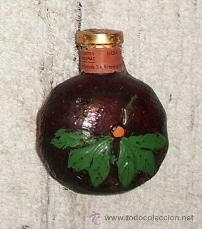 Coleccionismo de vinos y licores: BOTELLIN LICOR CREMA DE CAFE. DESTILERIA MOLLFULLEDA. ARENYS DE MAR   RF-3803