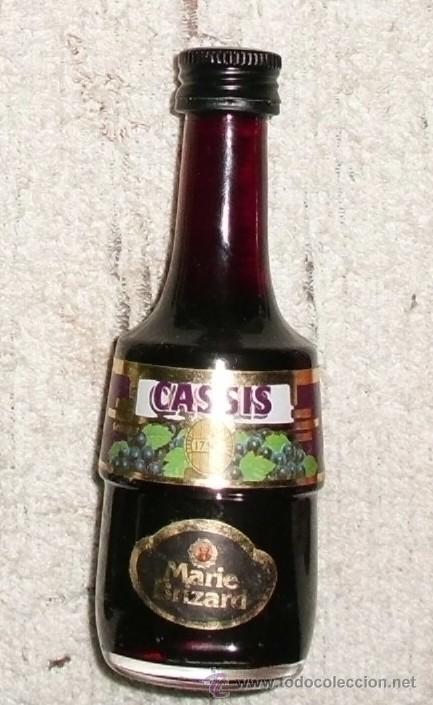 Coleccionismo de vinos y licores: BOTELLIN LICOR CASSIS MARIE BRIZARD    RF-4006