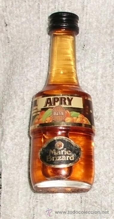 Coleccionismo de vinos y licores: BOTELLIN LICOR APRY. MARIE BRIZAR RF-4008