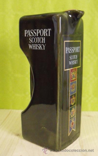 Coleccionismo de vinos y licores: Jarra Porcelana Passport Scotch Whisky
