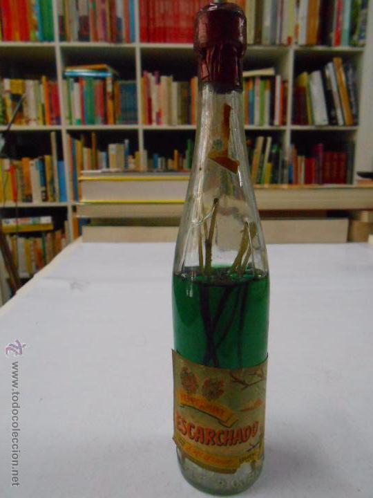 Collection of wines and liquors: BOTELLA PEPPERMINT. ESCARCHADO. J.M&ordf; AZNAR. LOGRO&Ntilde;O. DESTILERIAS LA RIOJANA.