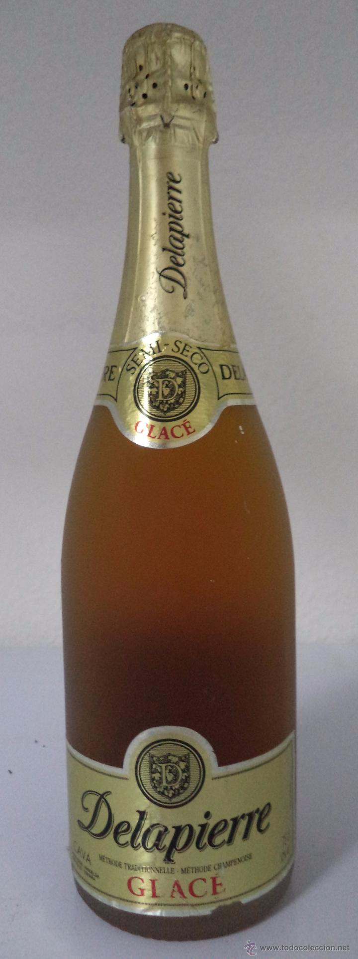 Collection of wines and liquors: BOTELLA CAVA DELAPIERRE. SEMI-SECO.