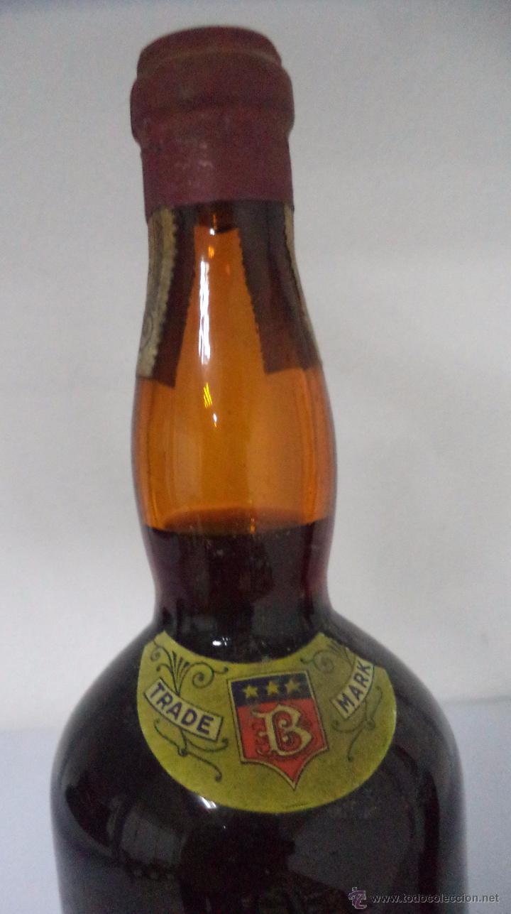 Coleccionismo de vinos y licores: BOTELLA CHERRY BRANDY BARDINET. BORDEAUX. - Foto 2