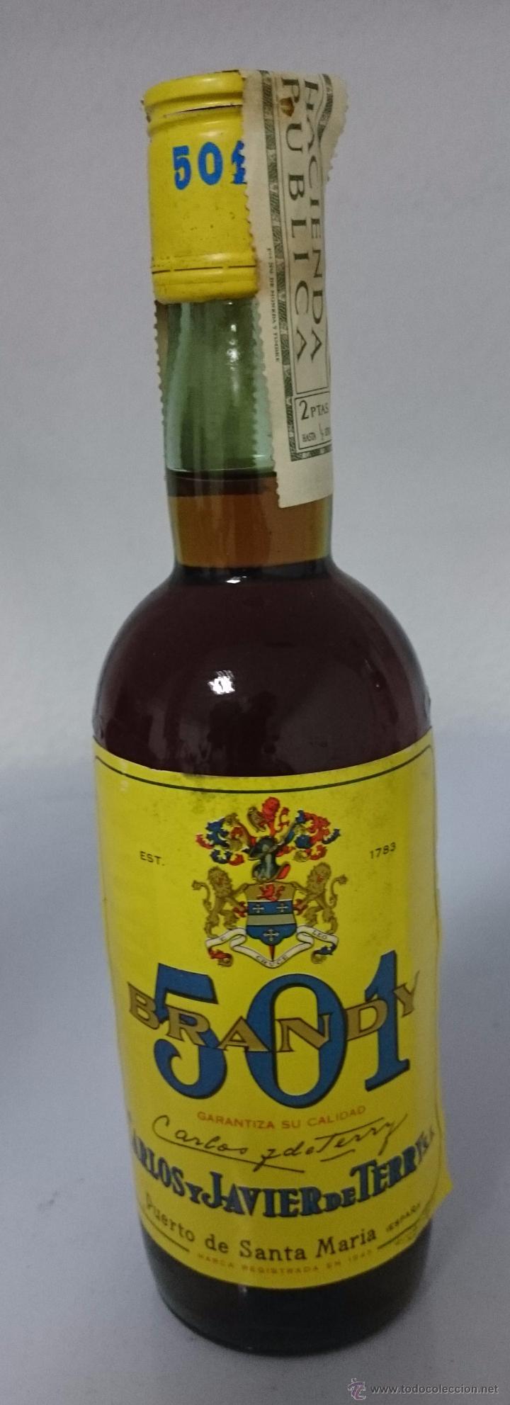 Coleccionismo de vinos y licores: BOTELLA BRANDY 501. CARLOS Y JAVIER DE TERRY. PUERTO SANTA MAR&Iacute;A. 2 PTAS. 24 CM ALTO. 1/2 L