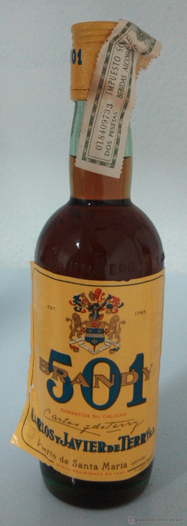 Coleccionismo de vinos y licores: BOTELLA BRANDY 501. CARLOS Y JAVIER DE TERRY. PUERTO SANTA MAR&Iacute;A. 2 PTAS. 24 CM ALTO. 1/2 L