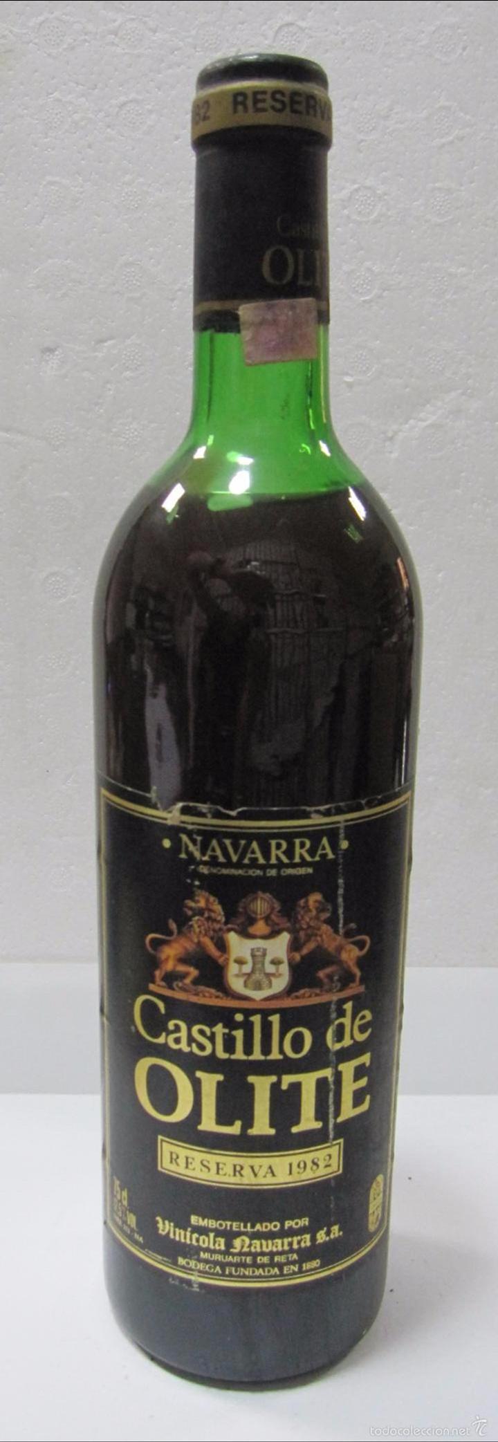 Collection of wines and liquors: BOTELLA DE VINO CASTILLO DE OLITE. RESERVA 1982. VINICOLA NAVARRA. MURUARTE DE RETA.