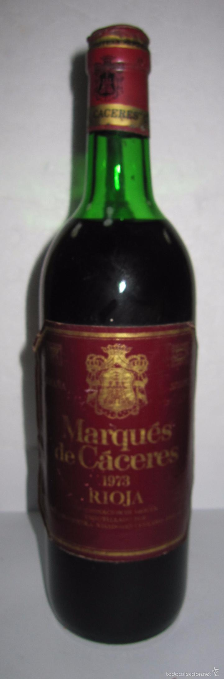 Sammlung von Weinen und Lik&ouml;ren: BOTELLA DE VINO MARQU&Eacute;S DE C&Aacute;CERES. COSECHA 1973. RIOJA. CENICERO. RIOJA ALTA