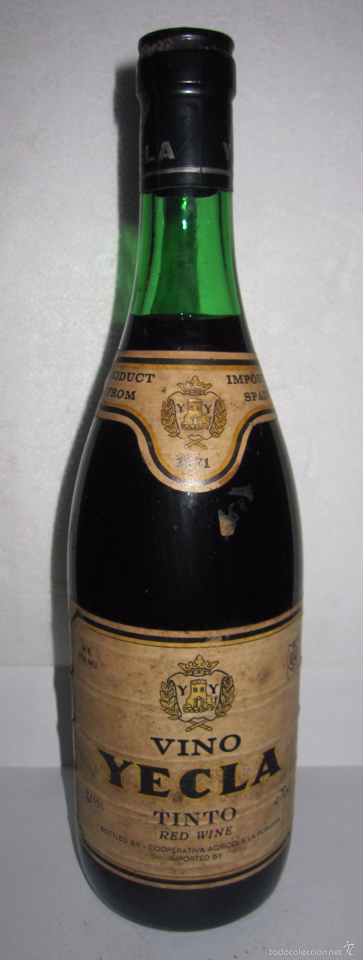 Sammlung von Weinen und Lik&ouml;ren: BOTELLA DE VINO TINTO YECLA. COSECHA 1971. COOPERATIVA AGRICOLA LA PURISIMA.