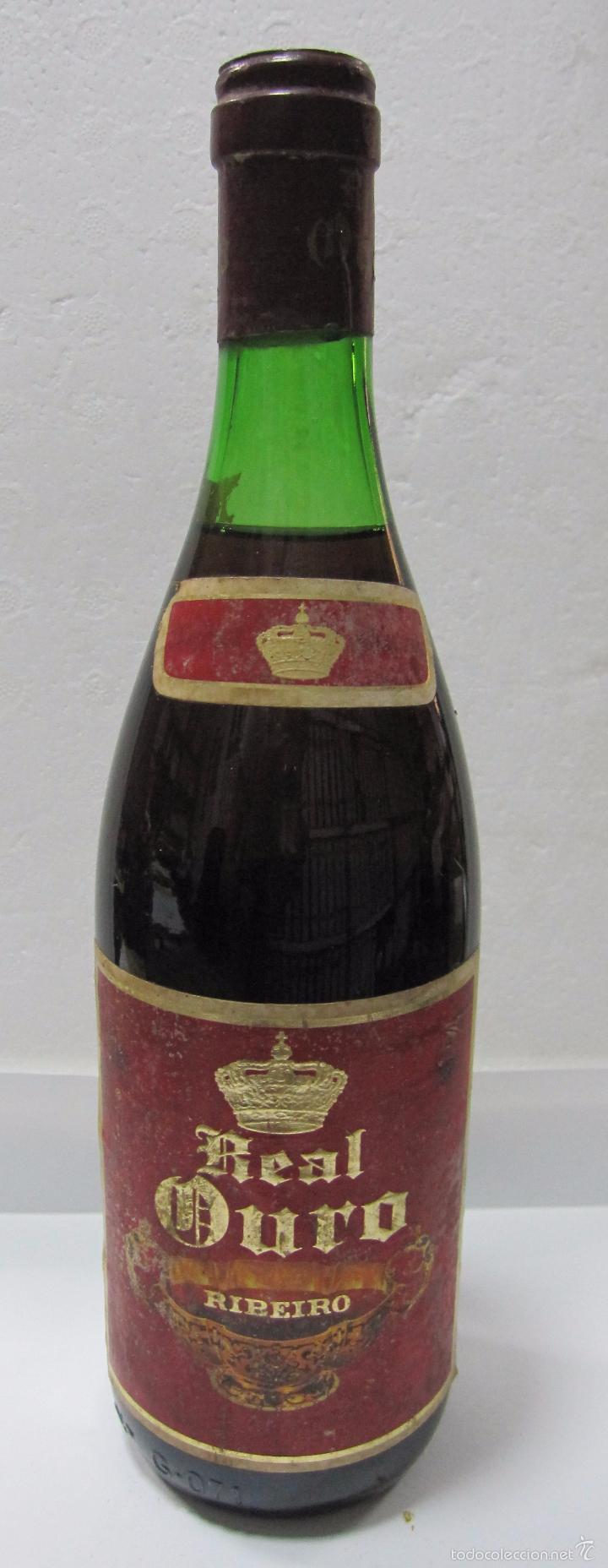 Sammlung von Weinen und Lik&ouml;ren: BOTELLA DE VINO REAL OURO. RIBERO. 28 CM DE ALTO.