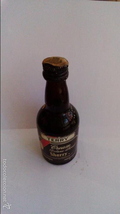 Coleccionismo de vinos y licores: CREAM DELUXE SWEET. TERRY. SHERRY.