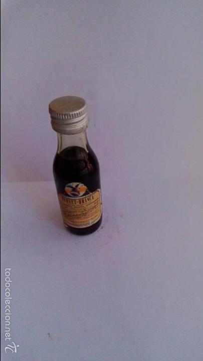 Collectionnisme de vins et liqueurs: FERNET-BRANCA.