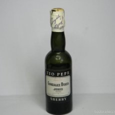 Coleccionismo de vinos y licores: BOTELLIN TIO PEPE GONZALEZ BYAS SHERRY . Lote 57944287