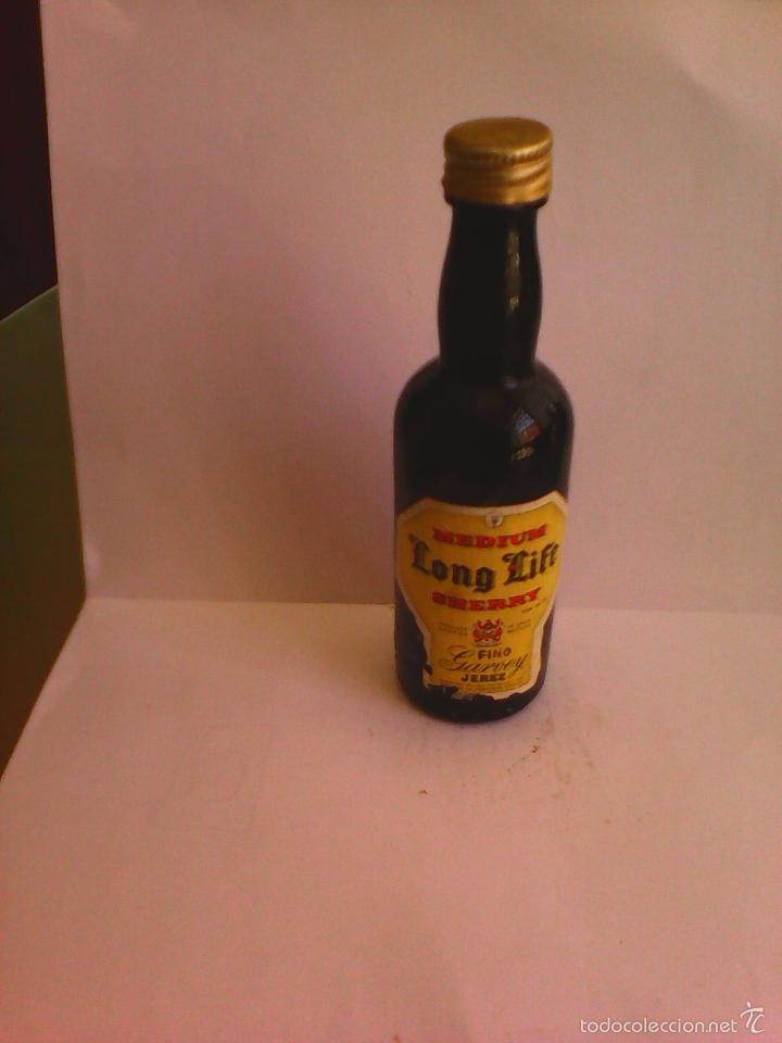 Sammlung von Weinen und Lik&ouml;ren: BOTELLIN FINO LONG LIFE. GARVEY. JEREZ.
