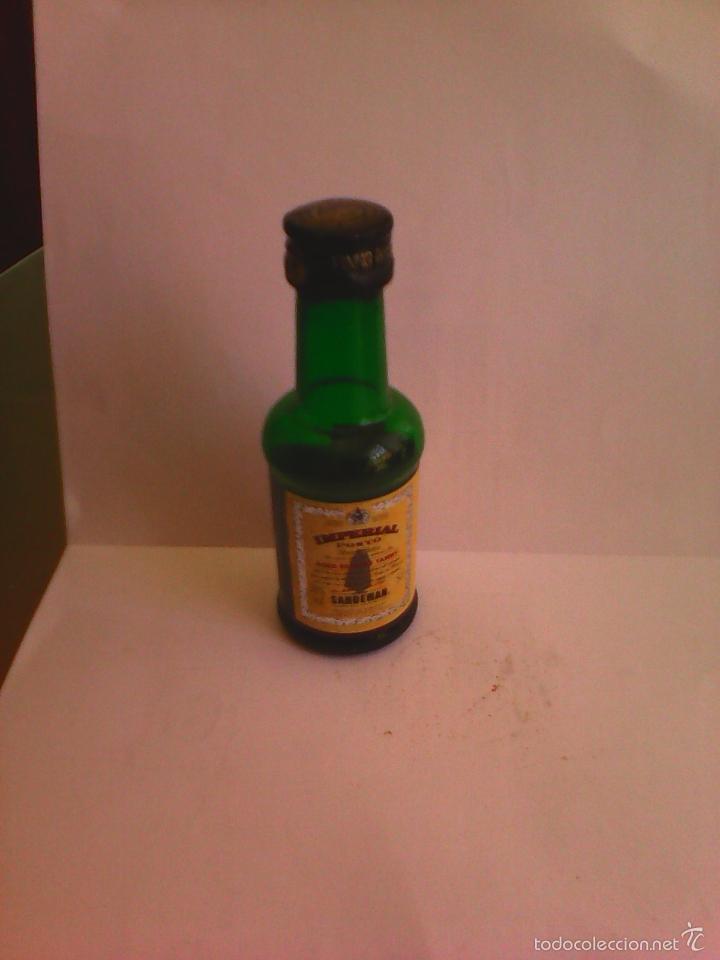 Sammlung von Weinen und Lik&ouml;ren: BOTELLIN PORTO IMPERIAL. SANDEMAN.