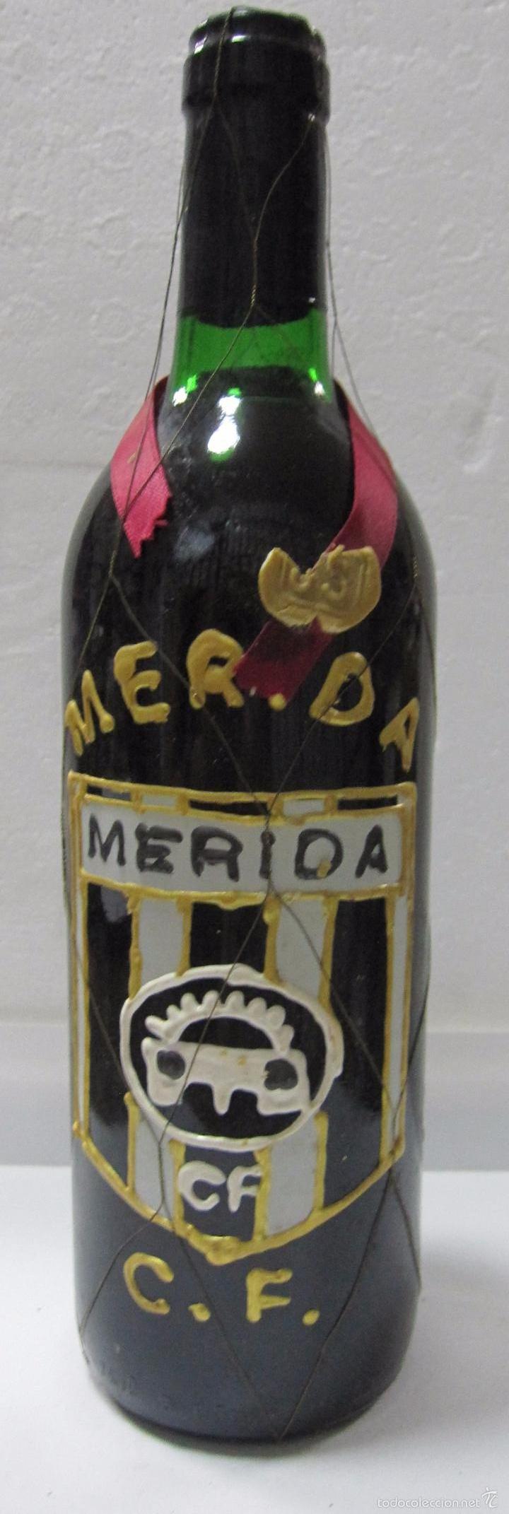 Coleccionismo de vinos y licores: BOTELLA DE VINO RIOJA MERIDA C.F. BODEGAS FERNANDEZ, S.A. MURCIA.