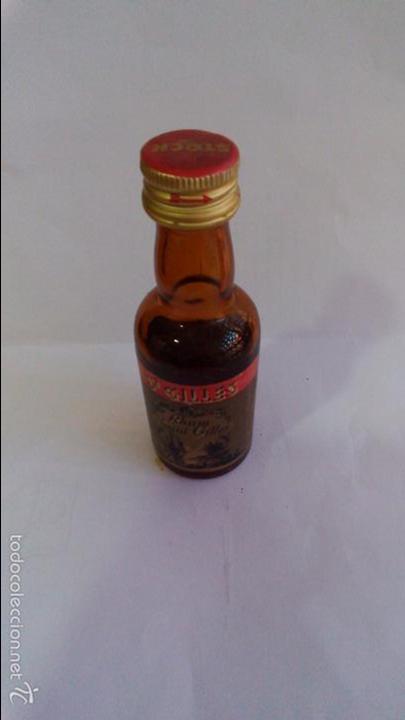 Colecionismo de vinhos e licores: BOTELLIN RON ST GILLES.
