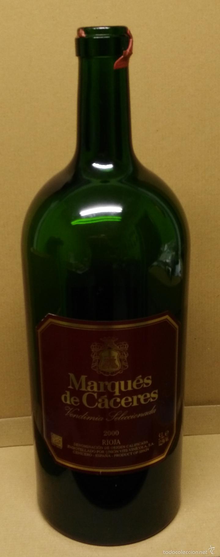 Coleccionismo de vinos y licores: GRAN BOTELLA MARQUES DE CACERES VACIA ALTURA 47 CRISTAL