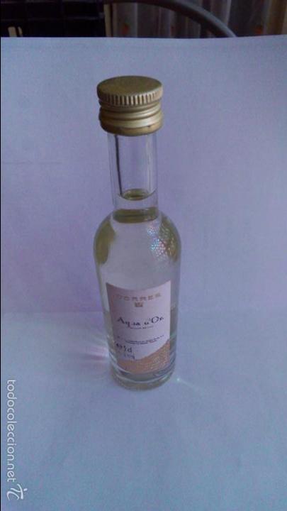 Coleccionismo de vinos y licores: BOTELLIN AQUA D`OR. MIGUEL TORRES. S.A.