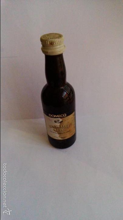 Coleccionismo de vinos y licores: BOTELLIN CELEBRATION CREAM. DOMECQ.