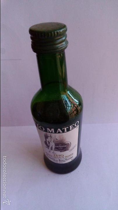 Colecionismo de vinhos e licores: BOTELLIN TIO MATEO. MARQUES DEL REAL TESORO. JEREZ.