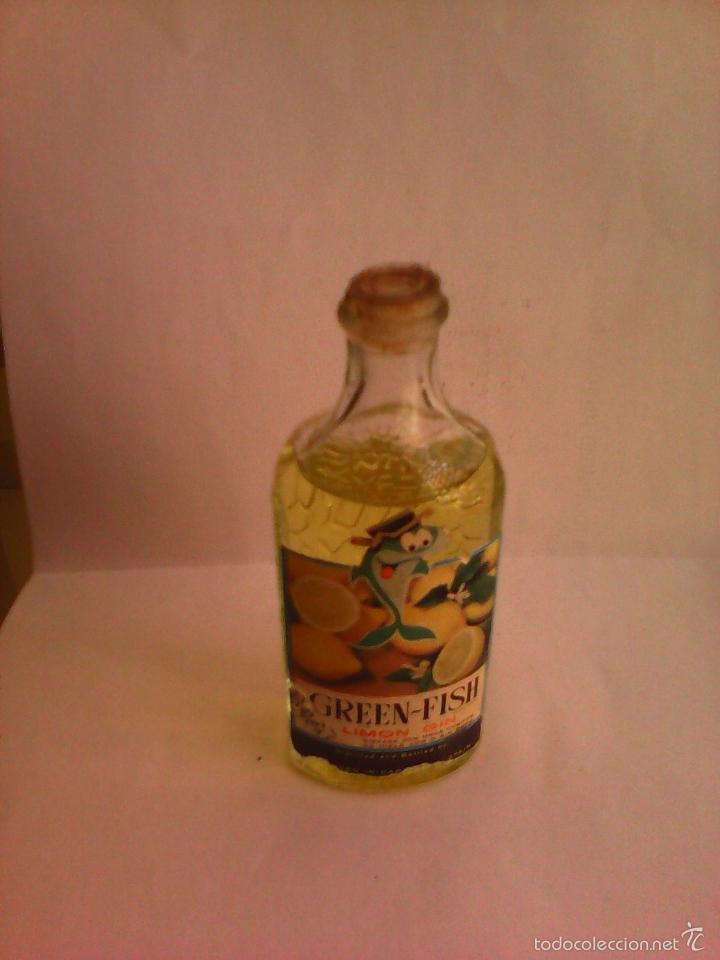 Colecionismo de vinhos e licores: BOTELLIN GREEN-FISH LIM&Oacute;N GIN. PRODUCIDA EN ESPA&Ntilde;A.