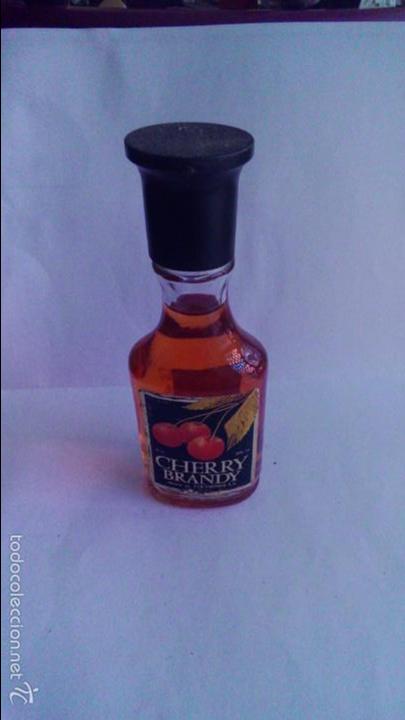 Colecionismo de vinhos e licores: BOTELLIN BRANDY CHERRY. TEICHENNE S.A.
