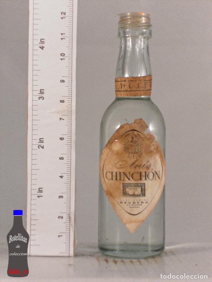 Sammlung von Weinen und Lik&ouml;ren: BOTELLITA BOTELLIN ANIS CHINCHON DULCE DESTILERIAS RECUERO CHINCHON MADRID