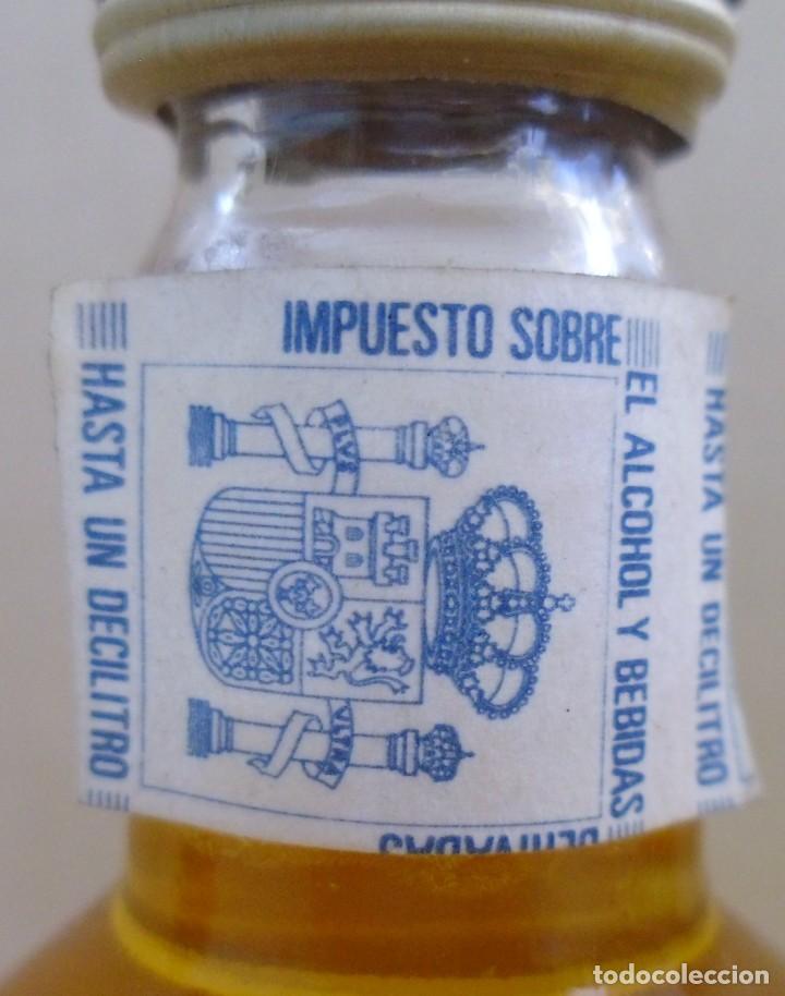 Coleccionismo de vinos y licores: BOTELLIN LICOR 43 - Foto 3