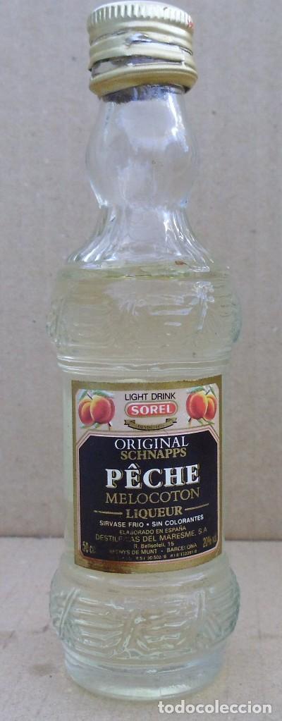 Coleccionismo de vinos y licores: BOTELLIN PECHE - Foto 1