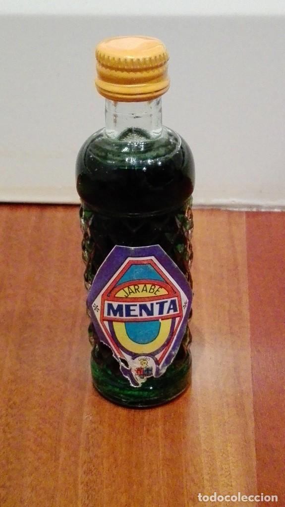 Coleccionismo de vinos y licores: BOTELLIN JARABE MENTA. - Foto 1