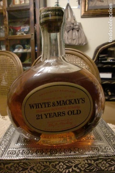 Coleccionismo de vinos y licores: WHISKY WHITE MACKAYS 21 YEARS - Foto 2 - 79074537