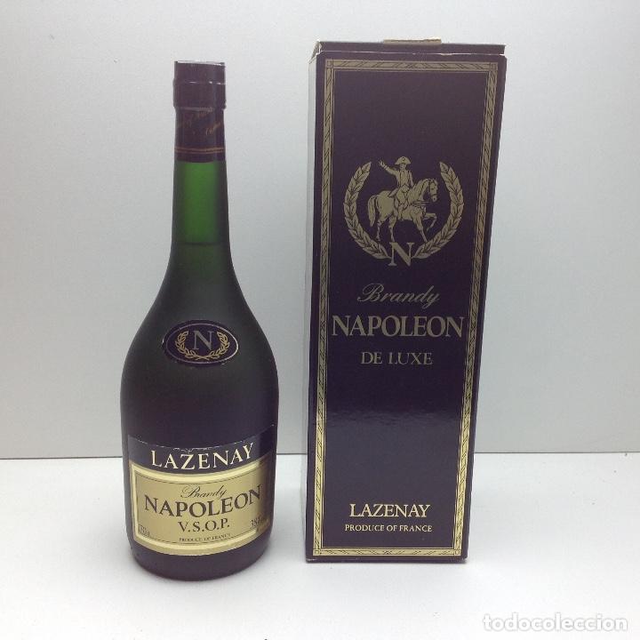 Brandy napoleon V.s.o.p lazenay con caja original años 80.