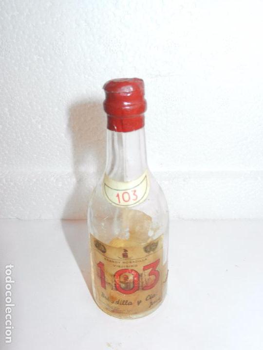 Collection of wines and liquors: BOTELLIN BRANDY BOBADILLA VIEJISIMO 103. BOBADILLA Y CIA. JEREZ DE LA FRONTERA ESPA&Ntilde;A.