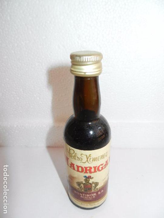 Collection of wines and liquors: BOTELLIN PEDRO XIMENEZ MADRIGAL VINO DULCE. BODEGA MONTIMOR S.A. MONTILLA MORILES  ESPA&Ntilde;A.