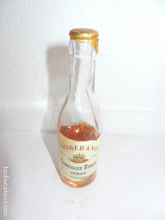 Collection of wines and liquors: BOTELLIN BRANDY A&Ntilde;EJO GONZALEZ BYASS. JEREZ DE LA FRONTERA ESPA&Ntilde;A.