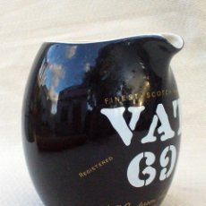 Coleccionismo de vinos y licores: JARRA DE CERAMICA WHISKY VAT 69, REGICOR LONDON. Lote 86834752