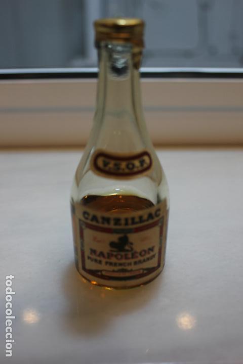 Coleccionismo de vinos y licores: BOTELLIN DE BRANDY PURO FRANCES NAPOLEON CANZILLAC. PRODUCTO FRANCES. 10 CMS