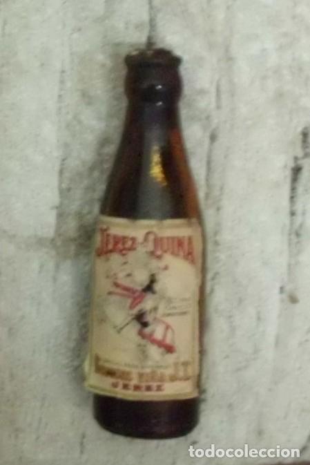 Coleccionismo de vinos y licores: BOTELLIN JEREZ QUINA. BODEGAS VI&Ntilde;A J.T. JEREZ   RF-5134