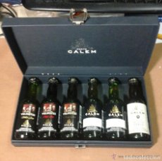 Coleccionismo de vinos y licores: ESTUCHE DE SEIS BOTELLINES DE DISTINTAS VARIEDADES DE VINOS DE OPORTO DE LAS BODEGAS CALEM SIN ABRIR. Lote 99552731