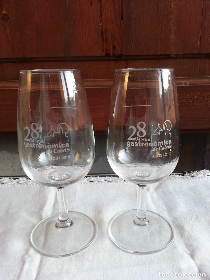 Coleccionismo de vinos y licores: CABRILS - COPAS DE VINO . - Foto 2