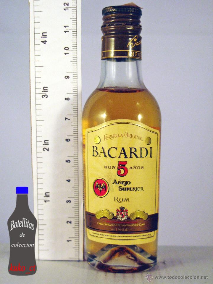 Sammlung von Weinen und Lik&ouml;ren: BOTELLITA BOTELLIN BACARDI 5 A&Ntilde;OS A&Ntilde;EJO SUPERIOR RUM