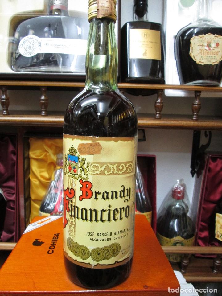 Coleccionismo de vinos y licores: ANTIGUA BOTELLA BRANDY CO&Ntilde;AC,FINANCIERO DE JOSE BARCEL&Ograve; ALEMAN, ALGEZARES 4PTS DECADA 60-70