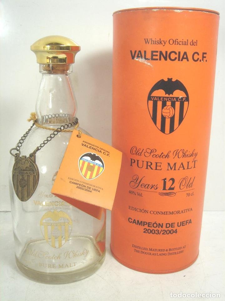 Botella Cristal Whisky Valencia Cf Campeon U Comprar Coleccionismo De Vinos Licores Y Aguardientes En Todocoleccion