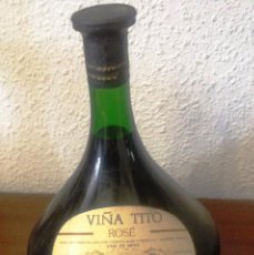 Coleccionismo de vinos y licores: VINO TITO ROSÉ- BODEGAS SUSO Y PEREZ- CARIÑENA- AÑOS 90-. Lote 115311591