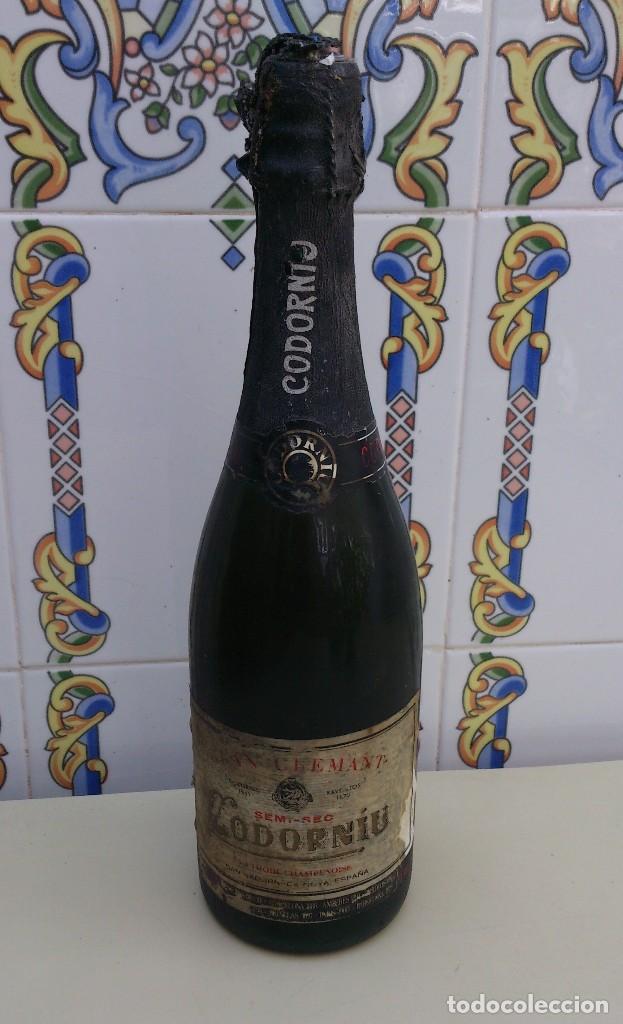 Coleccionismo de vinos y licores: botella codorniu semi-sec gran cremant - sin abir - Foto 1