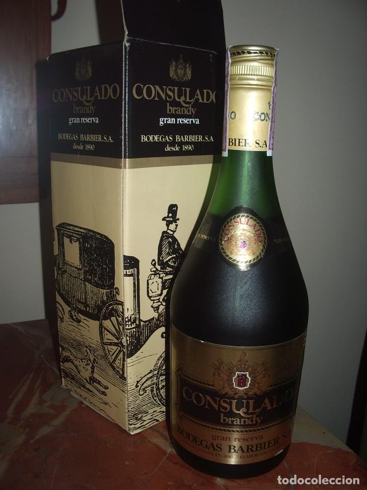 Coleccionismo de vinos y licores: CONSULADO, Brandy (Sello 4 Ptas.)