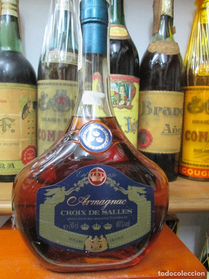 Coleccionismo de vinos y licores: ANTIGUA BOTELLA BRANDY CO&Ntilde;AC,ARMAGNAC CROIX DE SALLES