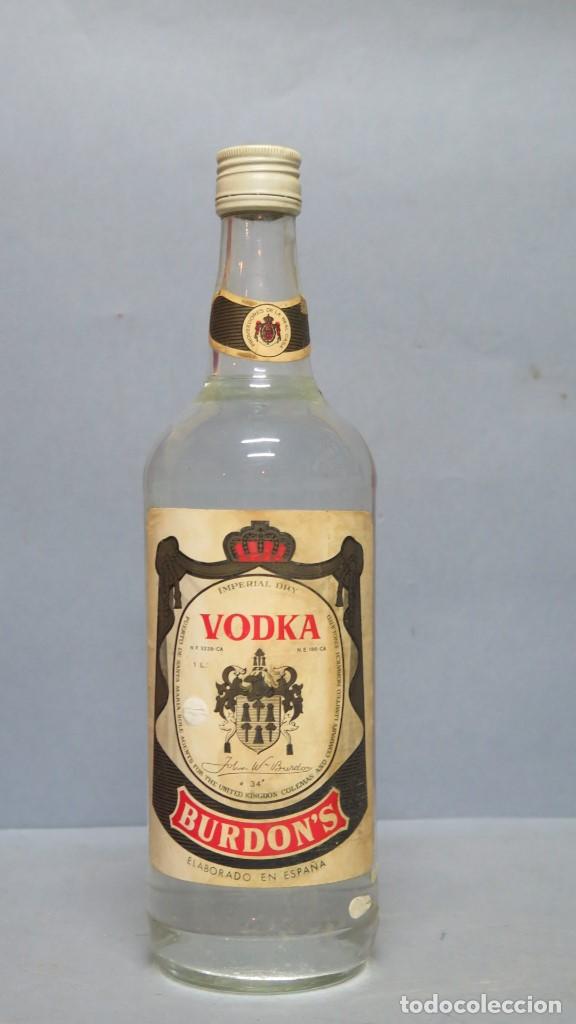 Coleccionismo de vinos y licores: BOTELLA VODKA. BURDONS. SIN ABRIR - Foto 1