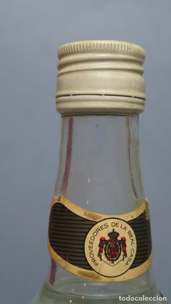 Coleccionismo de vinos y licores: BOTELLA VODKA. BURDONS. SIN ABRIR - Foto 2